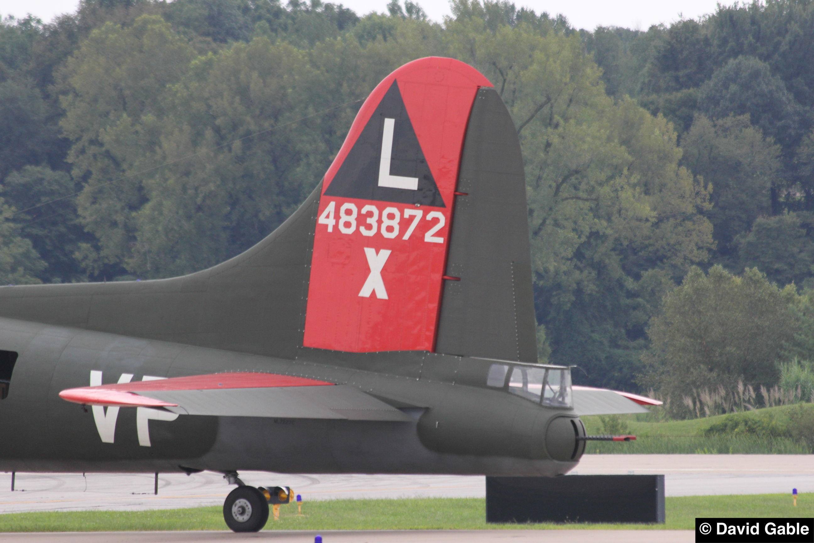 B-17G-Texas-Raiders