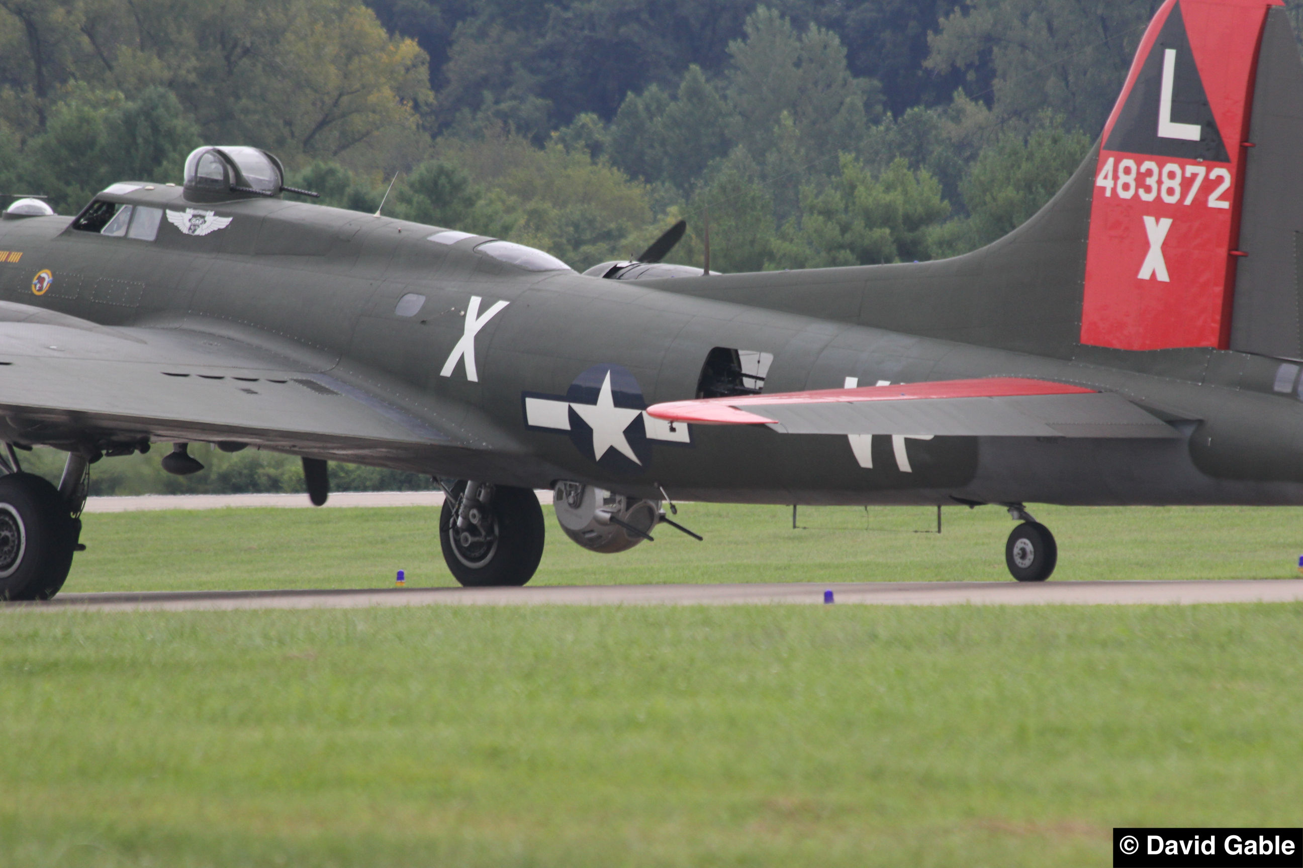 B-17G-Texas-Raiders