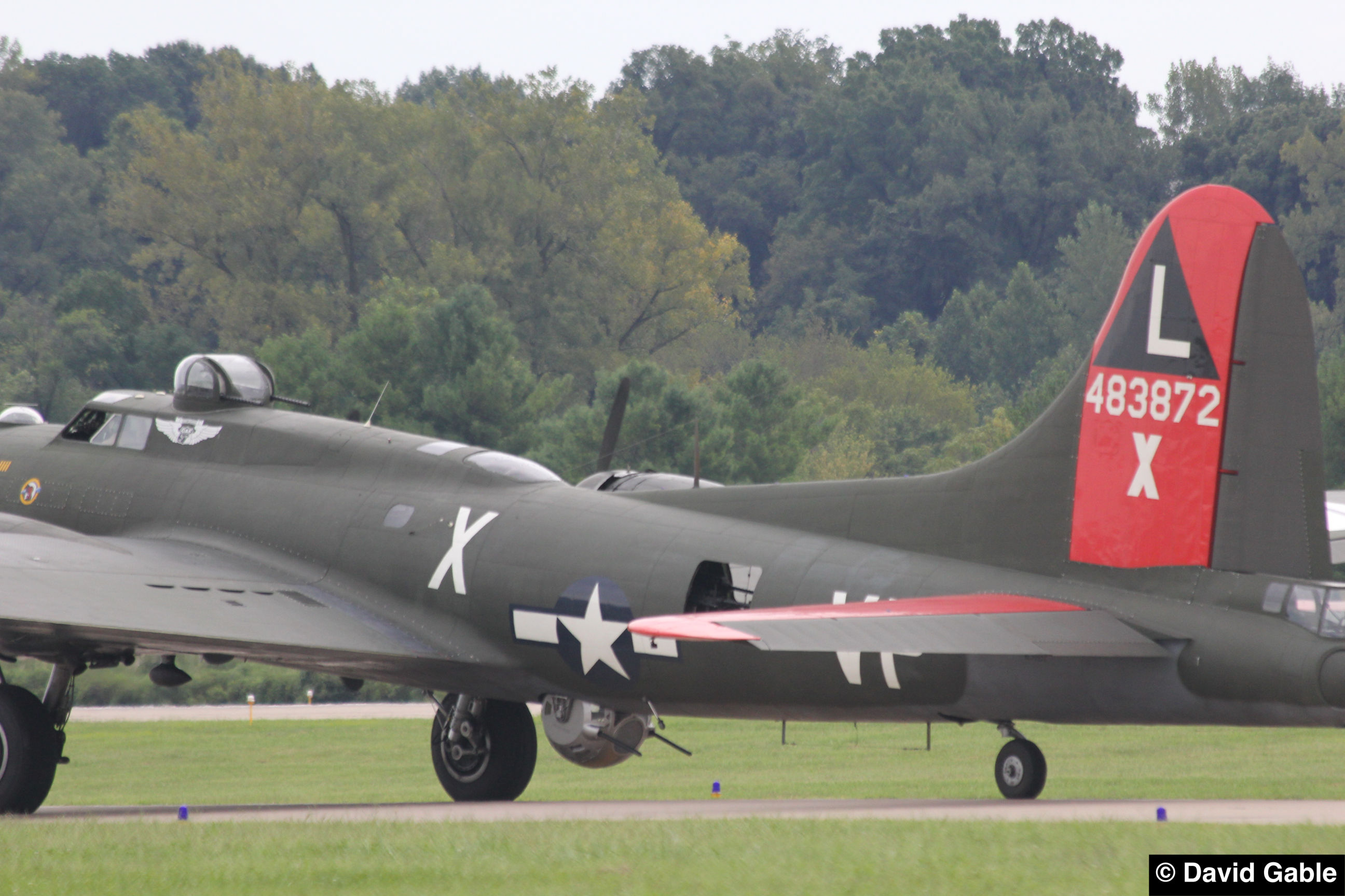 B-17G-Texas-Raiders