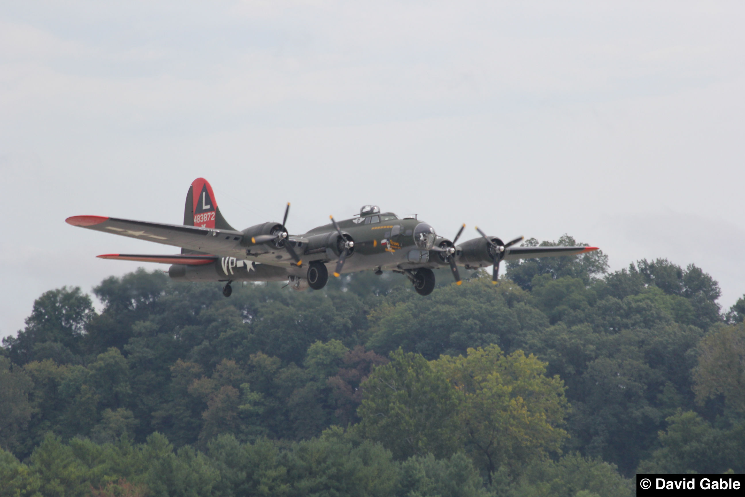 B-17G-Texas-Raiders