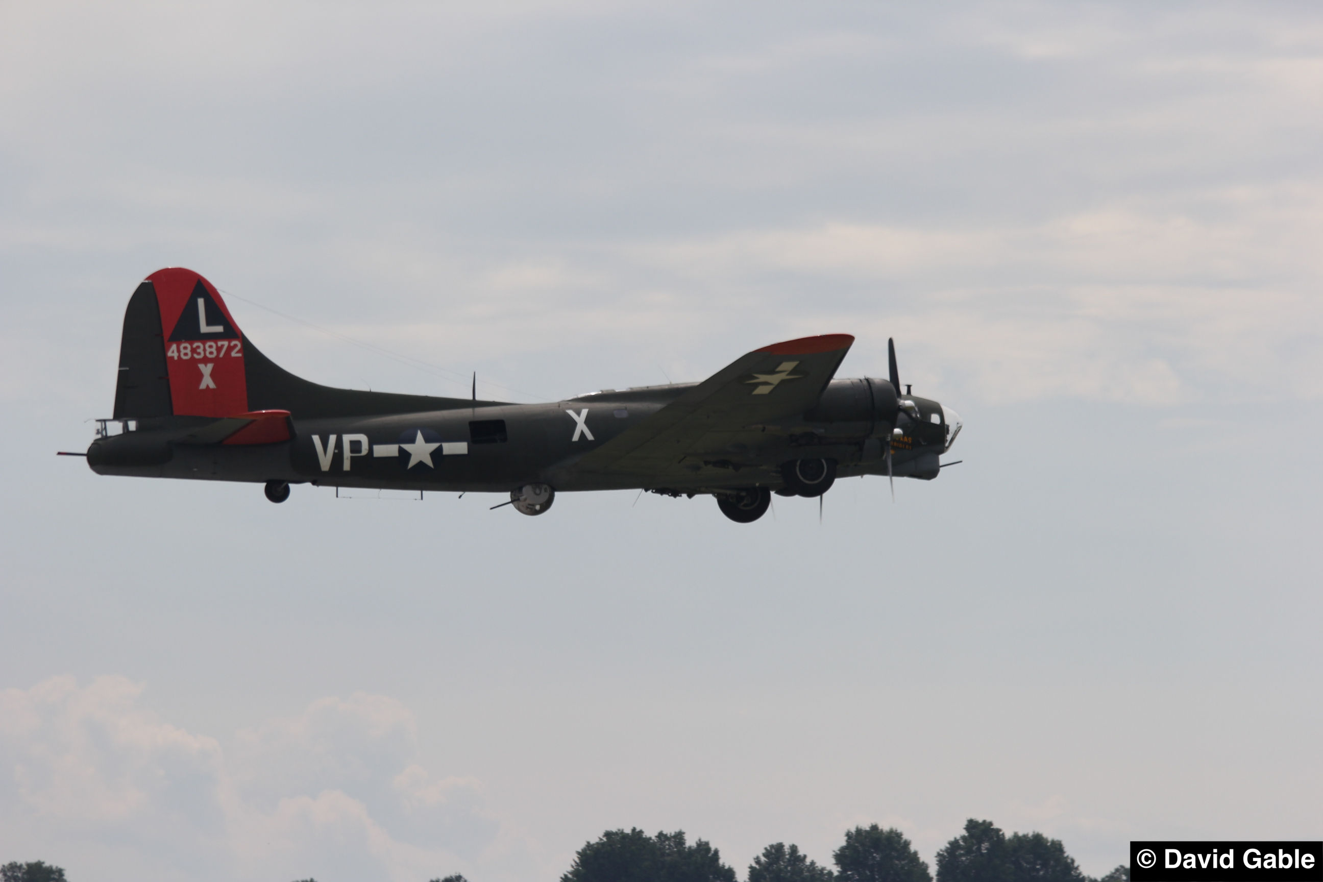 B-17G-Texas-Raiders