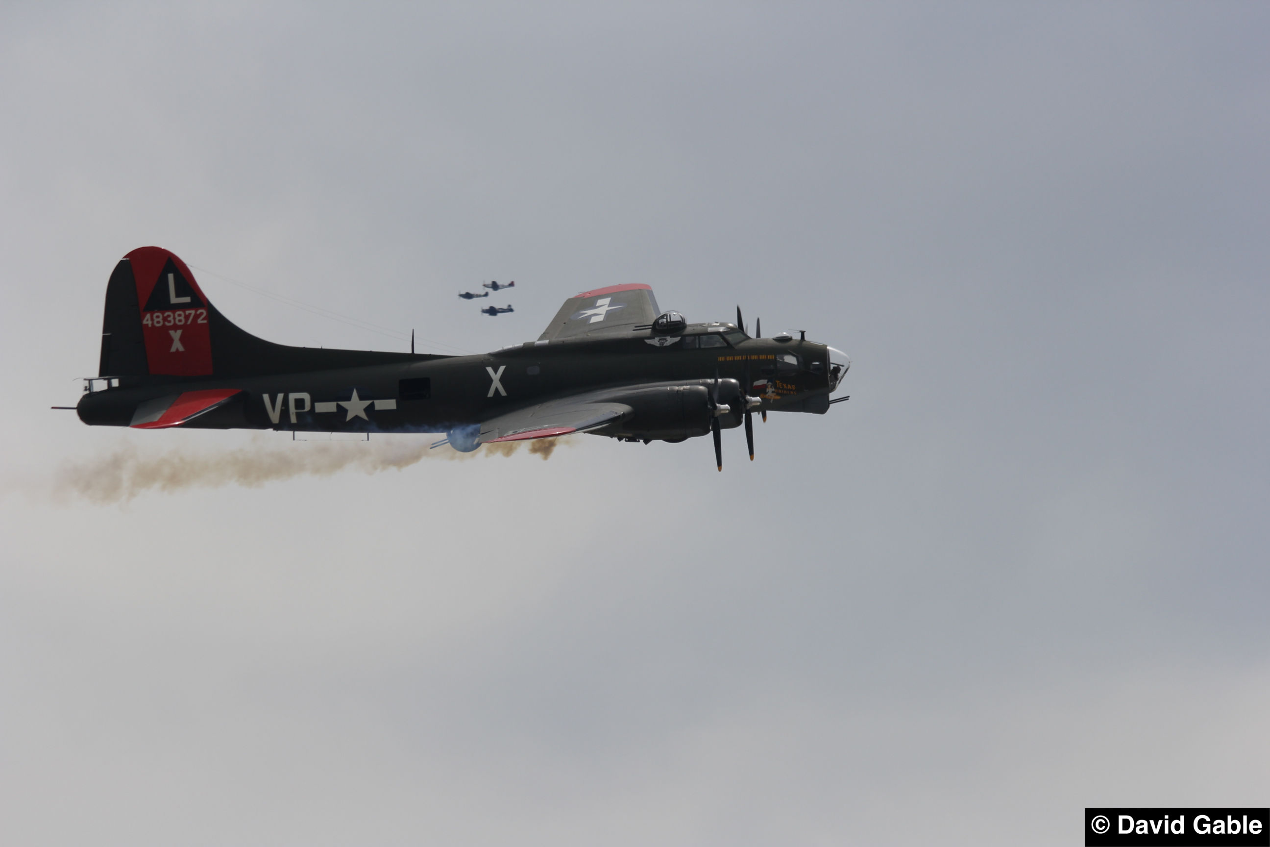 B-17G-Texas-Raiders