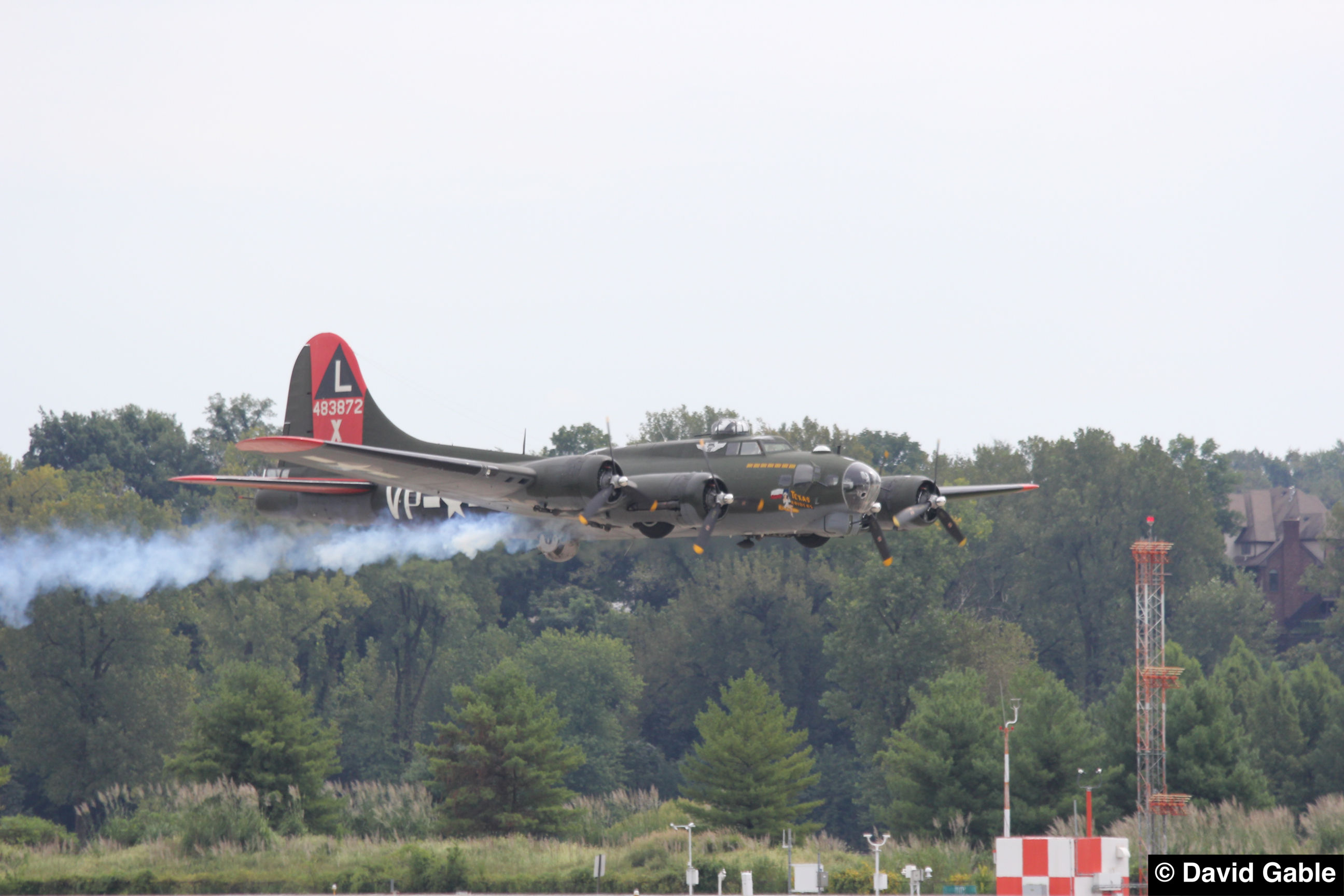 B-17G-Texas-Raiders