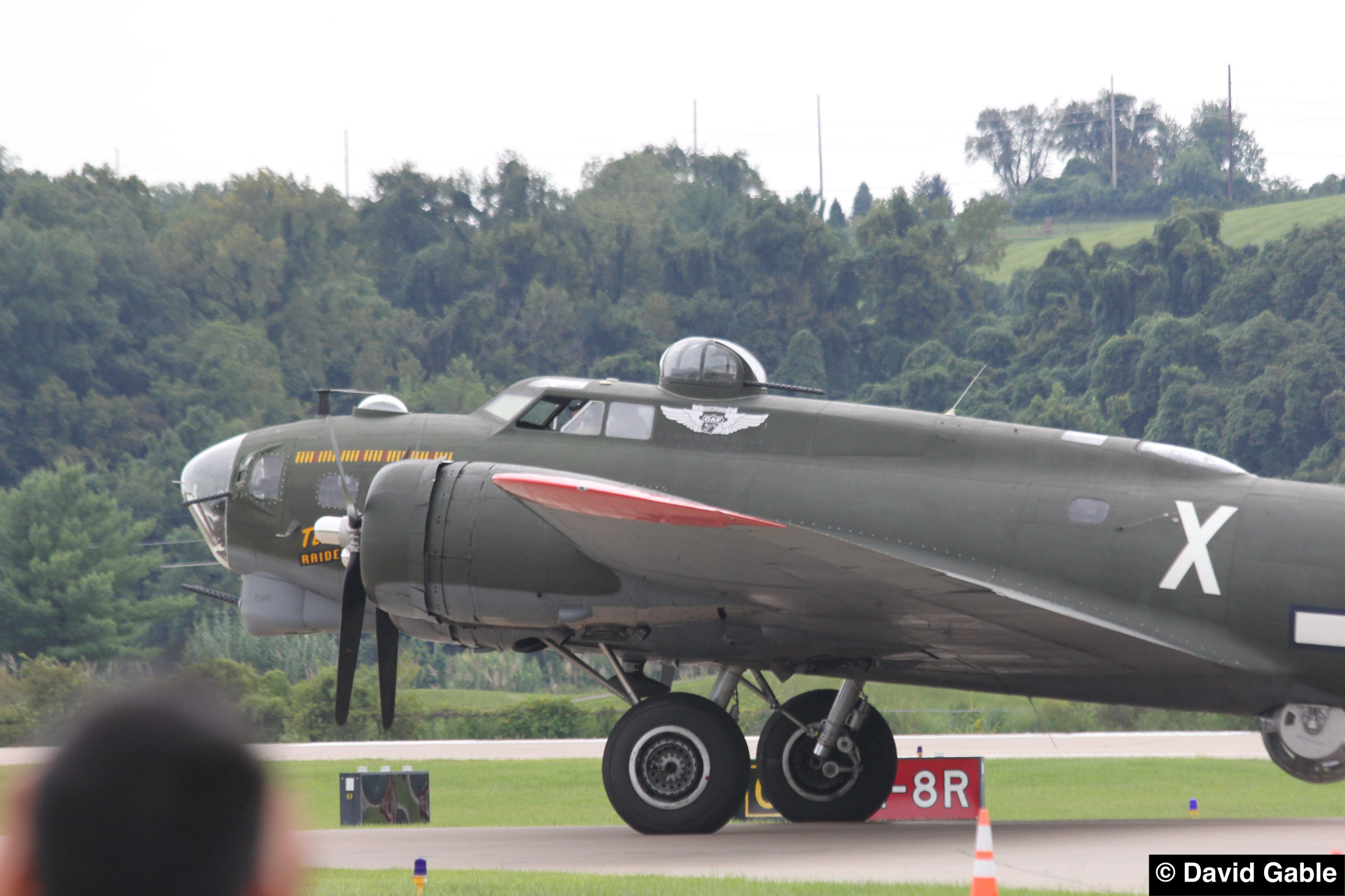 B-17G-Texas-Raiders